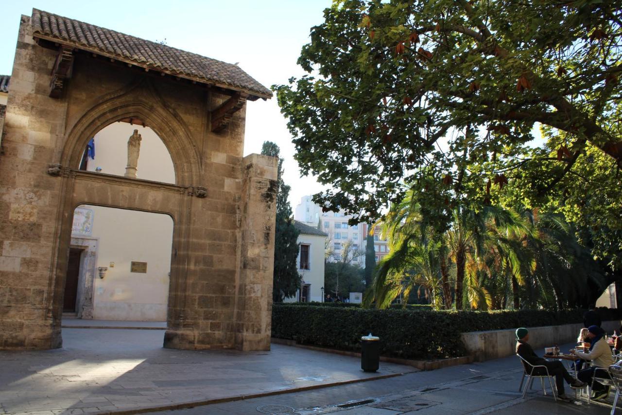 Hotspot Valencia Hostel Luaran gambar