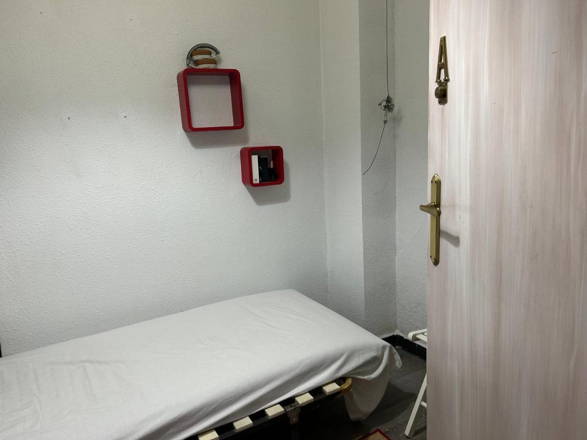 Hotspot Valencia Hostel Luaran gambar